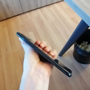 Samsung Telefon M32 Yamuldu