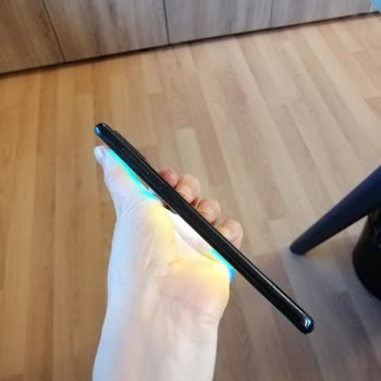 Samsung Telefon M32 Yamuldu
