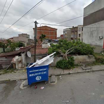 TEİAŞ Gaziosmanpaşa Küçükköy Üzerinden Geçen Yüksek Gerilim Hattı.