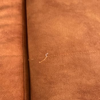 İstikbal Koltuk Sökülüyor Ve. Yastıklar Çok İnce