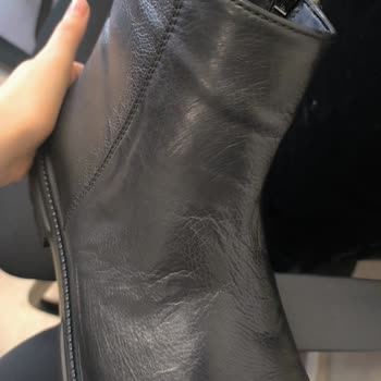 Derimod Giyilmiş /denenmiş Ayakkabı Gönderdi