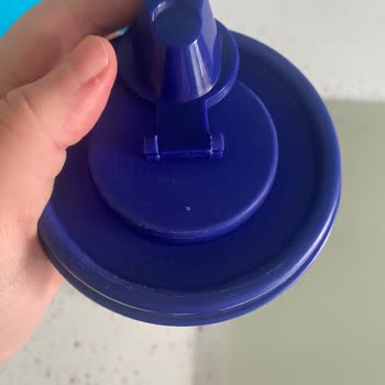 Tupperware Türkiye Zeytinyağlık Kapağında Kırık, Destek Yok