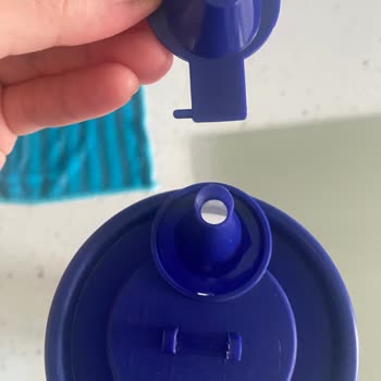 Tupperware Türkiye Zeytinyağlık Kapağında Kırık, Destek Yok