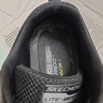 Skechers Ayakkabı Tabanı Hemen Deforme Oldu