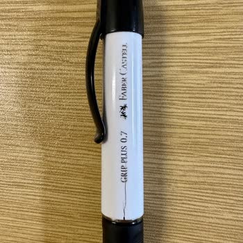 Faber-Castell Grip Plus Serisi Kalemimin Gövdesi Çatladı