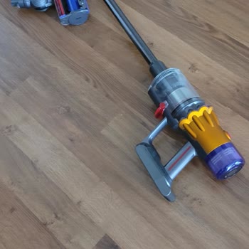 Dyson Garanti Sözleşmesi'ne Uymuyor.