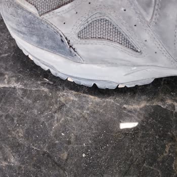 Ayakkabı Dünyası Skechers Bot 1bayda Yırtıldı