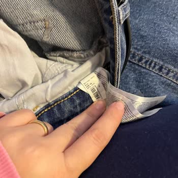 DeFacto Kot Pantolon İlk Giymede Bollaştı