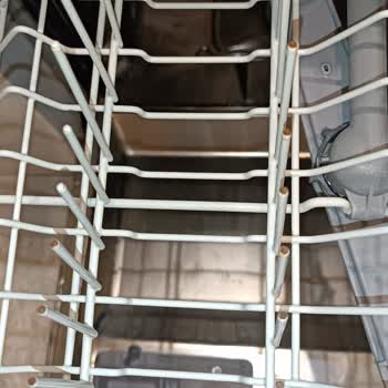 Arçelik Bulaşık Makinesi 6242 Hit Sepetler Paslanma Yapıyor