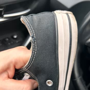 Converse Ayakkabıda İmalat Hatası Ve Müşteri Memnuniyeti Talebi