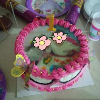 Cake Bal Badem Doğum Günü Pasta Ve Müşteri Sorunu