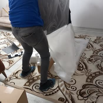 Samsung Bilgim Dışında Eve Gelen Teşhir Ürün Televizyon