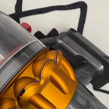 Dyson Problemlere Çözüm Bulmuyor