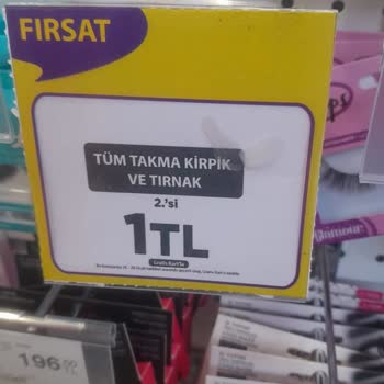 Gratis İzmir İstinyepark Etiket Hatası