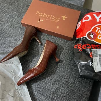Boyner Hatalı Ayakkabı Gönderimi