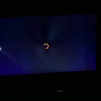Samsung Frame TV Işık Sızıntı Sorunu