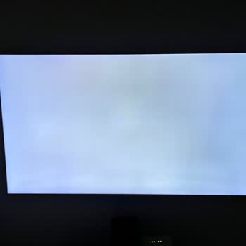 Samsung Frame TV Işık Sızıntı Sorunu