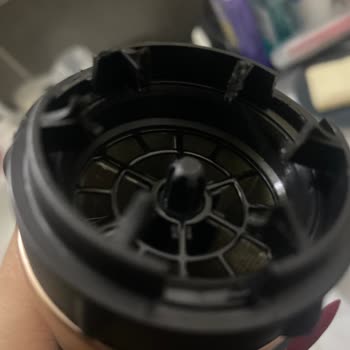 Remington Saç Şekillendiricinin Şekillendirme Aparatı Eriyor