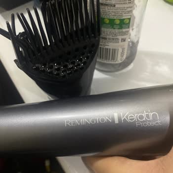 Remington Saç Şekillendiricinin Şekillendirme Aparatı Eriyor