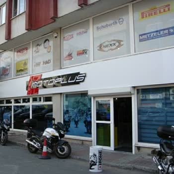 Motoplus Çalışan İlgisizliği :(