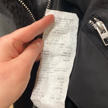 Bakırköy Capacity Zara'nın Konuşma Bilmeyen Mağaza Müdürü