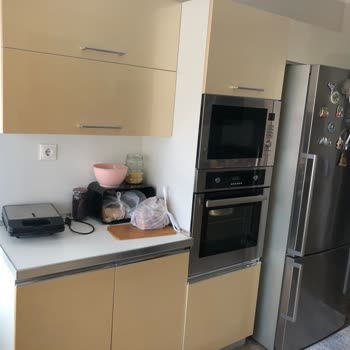 Lineadecor Beyaz Mutfak Dolaplarının Renk Değişimi Sorunu