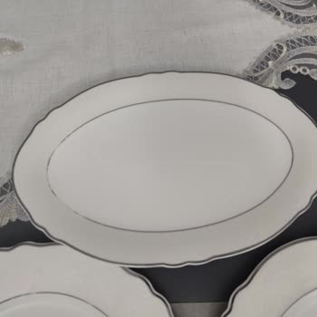 Aryıldız Tabakların Hepsinin Boyası Kalktı