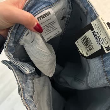 Levis Marka Aldığım Pantolonun Mavi Marka Gelmesi