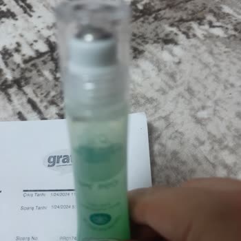 Online'dan Aldığım, Bee Beauty Göz Jeli Yarım Geldi