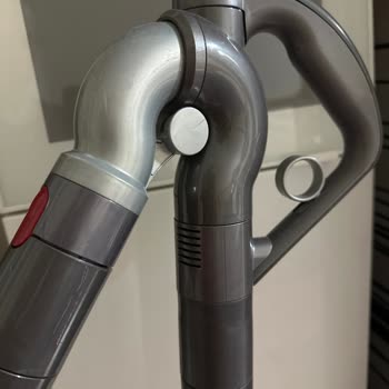 Dyson Hijyen Ve Pratikliği Beni Üzdü.