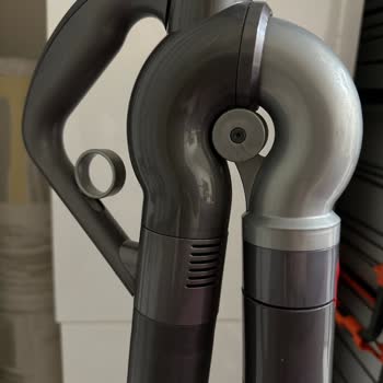 Dyson Hijyen Ve Pratikliği Beni Üzdü.