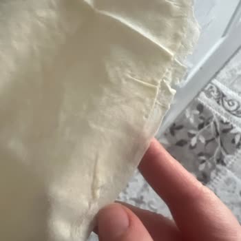 BİM Yufkalar Ayrılmıyor Ve Yırtılıyor