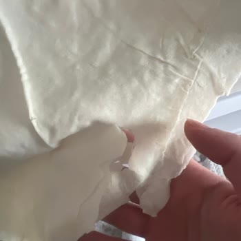 BİM Yufkalar Ayrılmıyor Ve Yırtılıyor