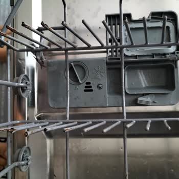 Silverline Bulaşık Makinesi Alt Sepet Deformasyonu / Paslanma Sorunu