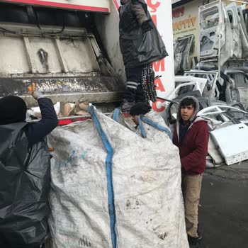 Diyarbakır Yenişehir Belediyesi Yenişehir Belediyesi Temizlik Personeli