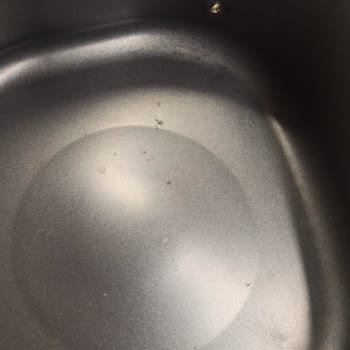 Kumtel Haf-03 Airfrey Pişirme Haznesinin Boyası Kalktı. Zehir Saçıyor