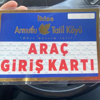 İhlas Armutlu Tatil Köyü 7 Yaş Erkek Çocuğunu Havuza Almadılar.