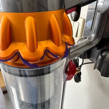 Dyson V15 Mor Süngerler 3 Ayda Koptu Asla İlgilenilmiyor!
