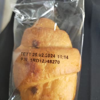 Uno Ekmek Bayat Ürün Veriyor