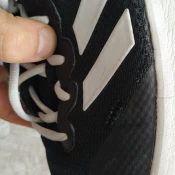 3 Ayda Yırtılan Adidas Ayakkabılarım