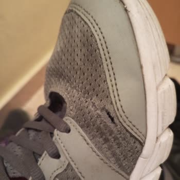 Decathlon Ayakkabı Kusuru Yan Taraf Açılması