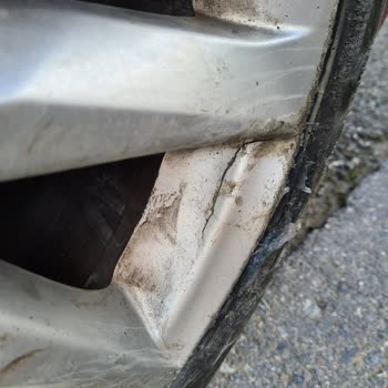 Petlas Lastik Lastik Ve Jant Tamiri İle İlgili Müşteri Memnuniyetsizliği