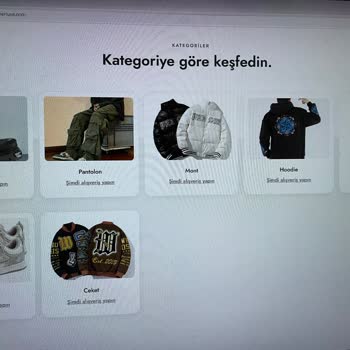 Rocherluxe Ücret İadesini Yapmıyor.