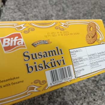 Bifa Susamlı Bisküvi Tadı Çok Kötü!