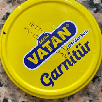 Şok Marketler Garnitürün İçinden Salyangoz Çıktı!