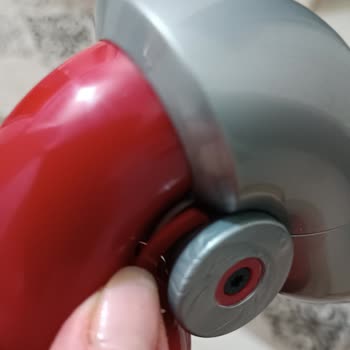 Dyson V12 Mobilya Altı Adaptörü