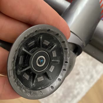 Dyson Kalitesiz Parça, Satış Sonrası Hizmet Yetersiz
