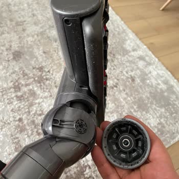 Dyson Kalitesiz Parça, Satış Sonrası Hizmet Yetersiz
