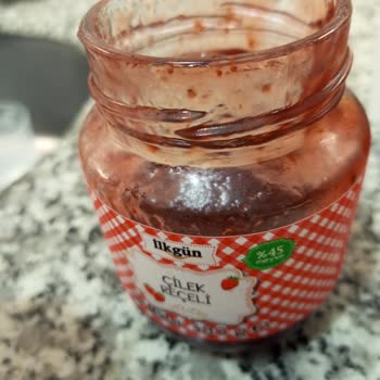 BİM İlk Gün Reçelin İçinden Plastik Çıktı!