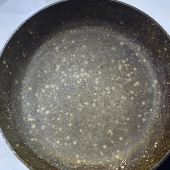 Emsan Mutfak Perge Granit Döküm Tencere Ve Tavam Renk Attı, Yandı, Yapıştı!